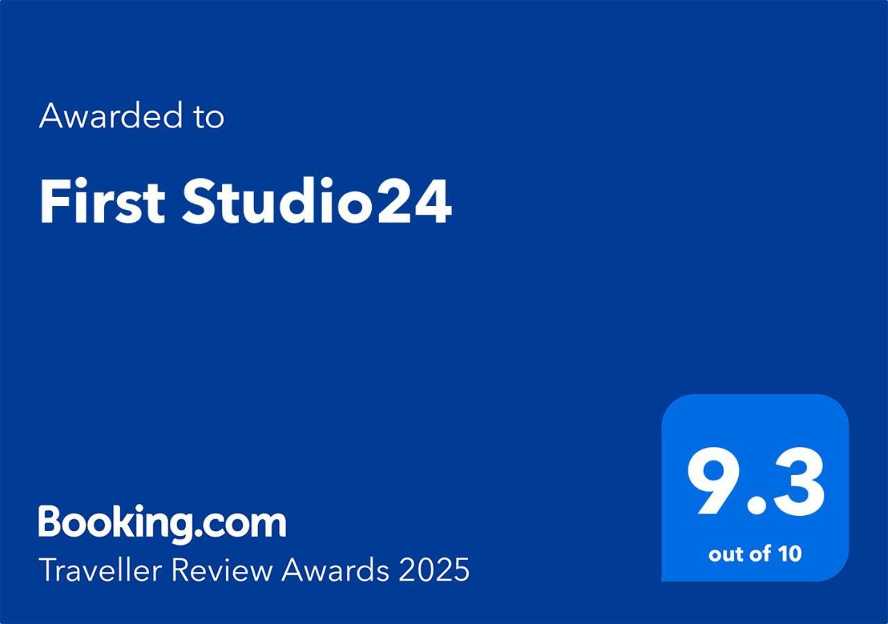 First Studio24 Brasov Bagian luar foto